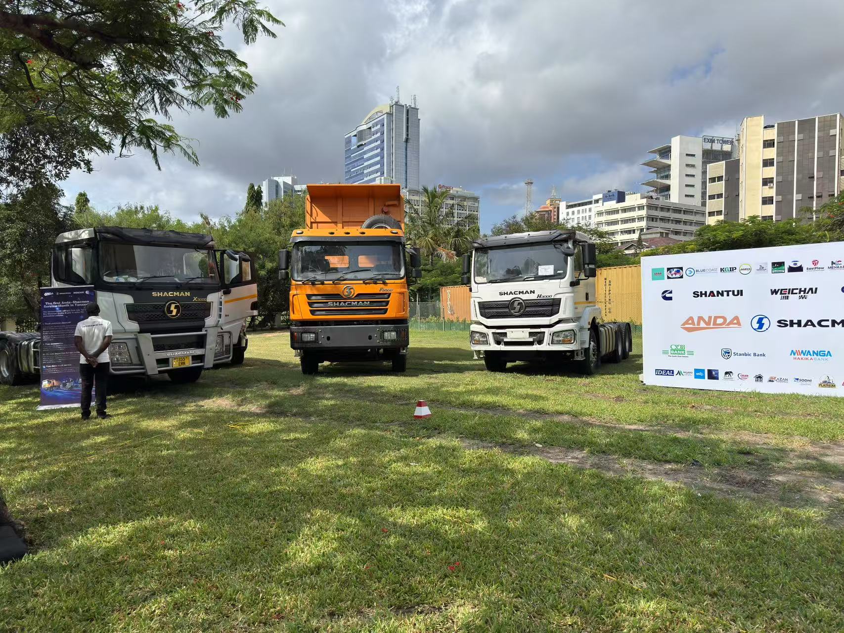Anda auto launches multiple Shacman truck purchase discounts and service packages during the service month