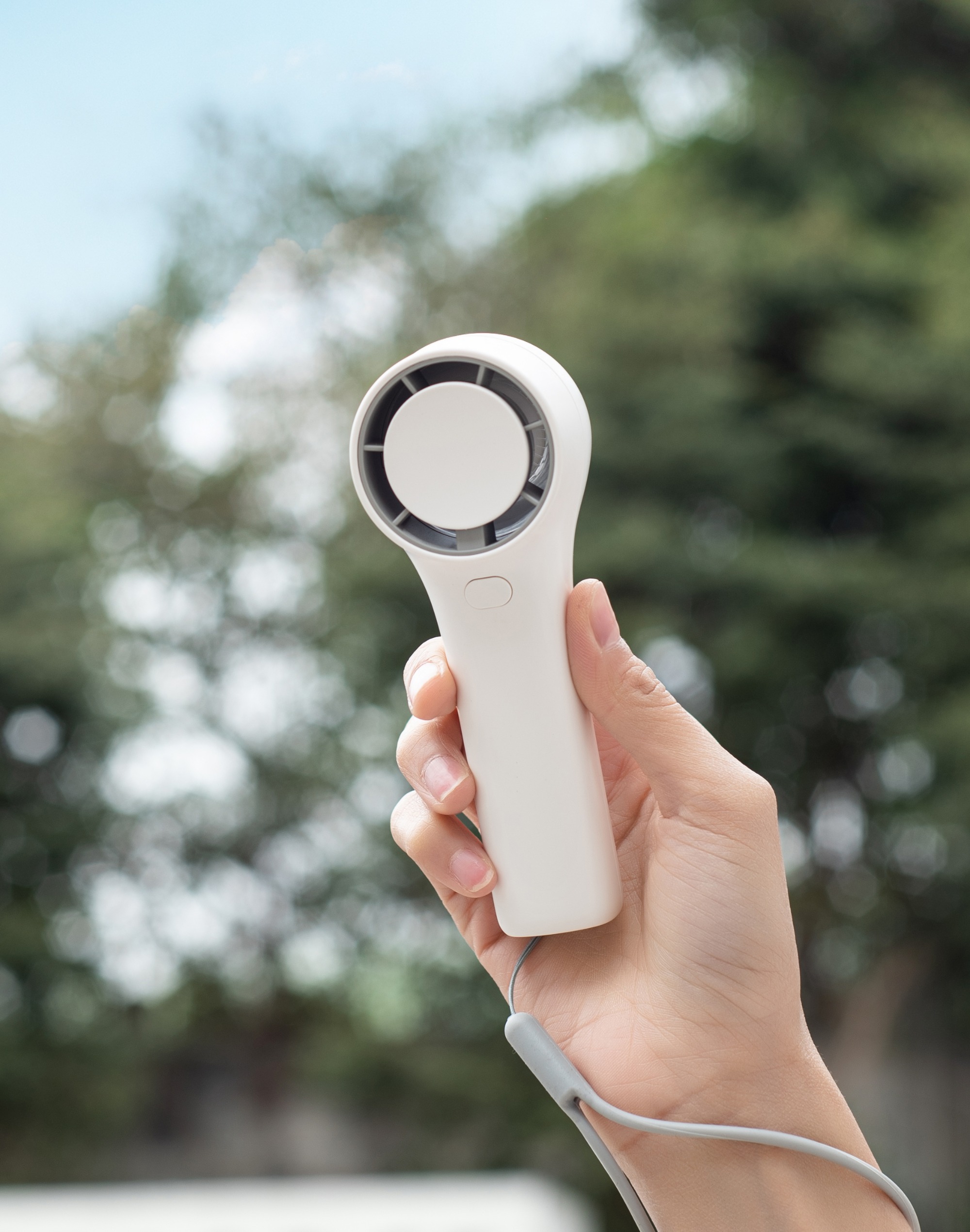 ELECTRIC FAN