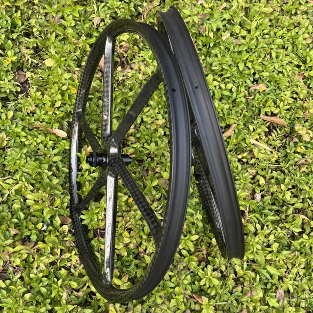 29er 6 Spokes Carbon Wheelset 36mm Wide 25mm Depth XC MTB Carbon Wheelset Tubeless Disc Brake
