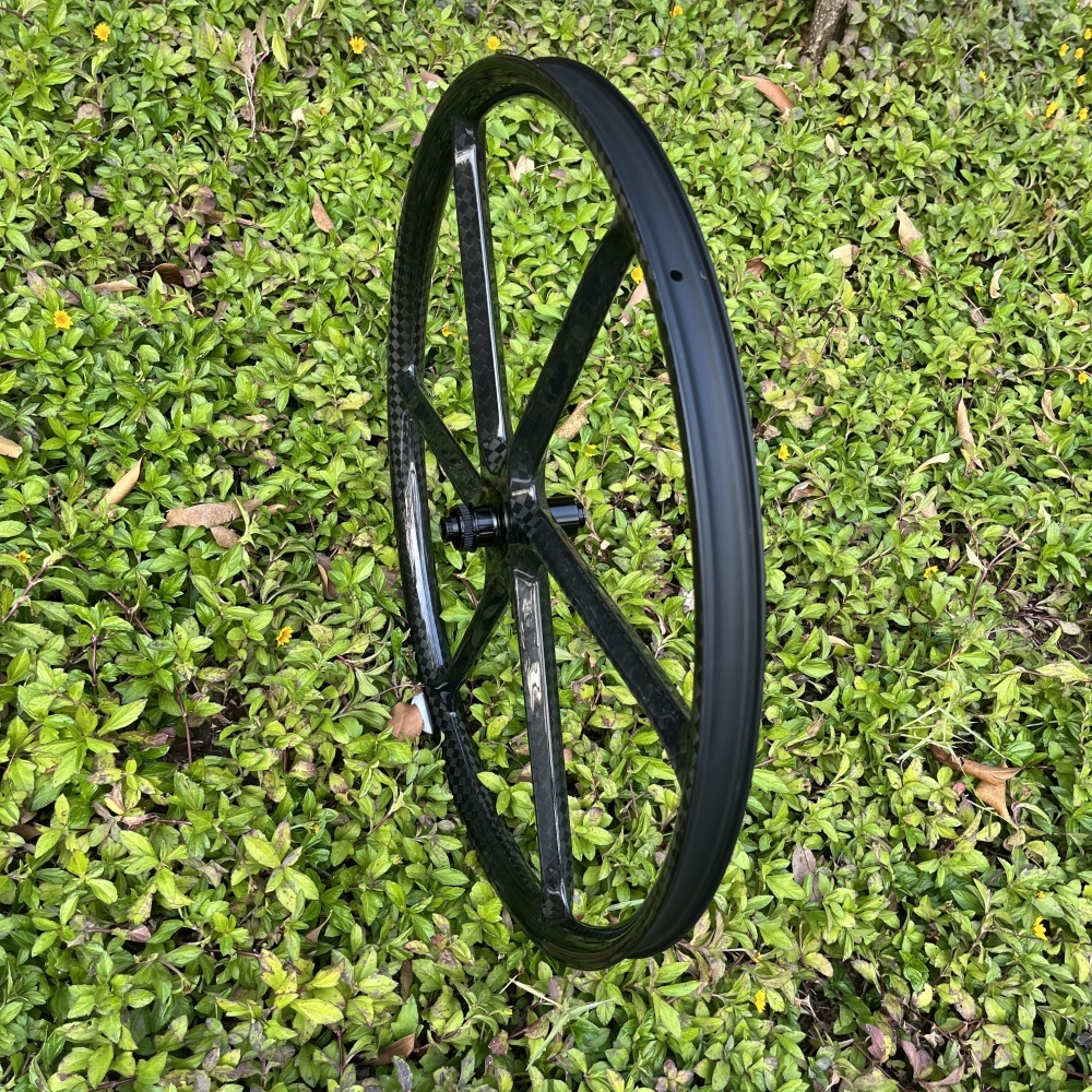 29er 6 Spokes Carbon Wheelset 36mm Wide 25mm Depth XC MTB Carbon Wheelset Tubeless Disc Brake