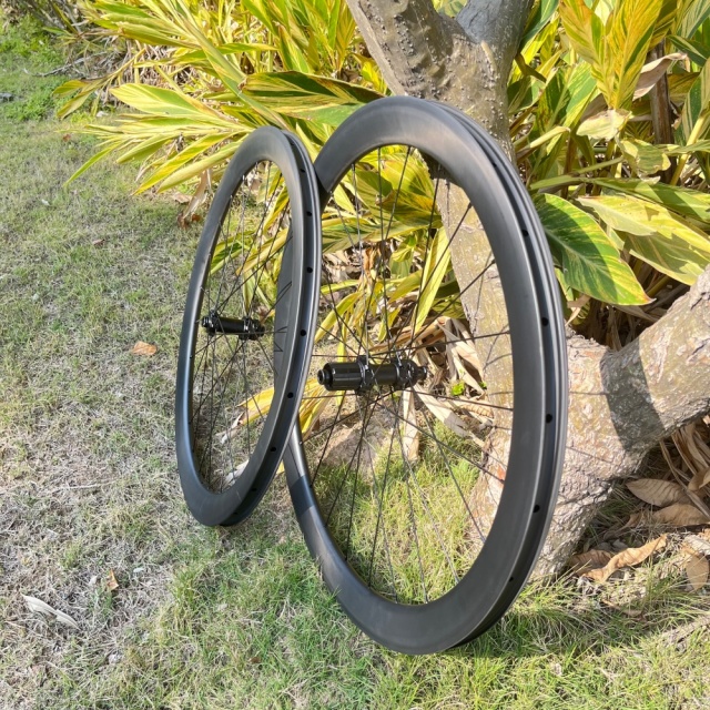 700C Road Bike Carbon Wheelset 30mm Width 30 35 40 45 50 55 60mm Depth Super Light Tubeless Road bicycle Wheelset