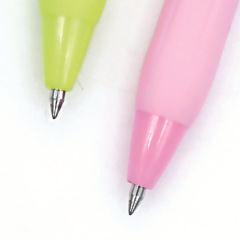 24 pcs=$34.8 Gel pen