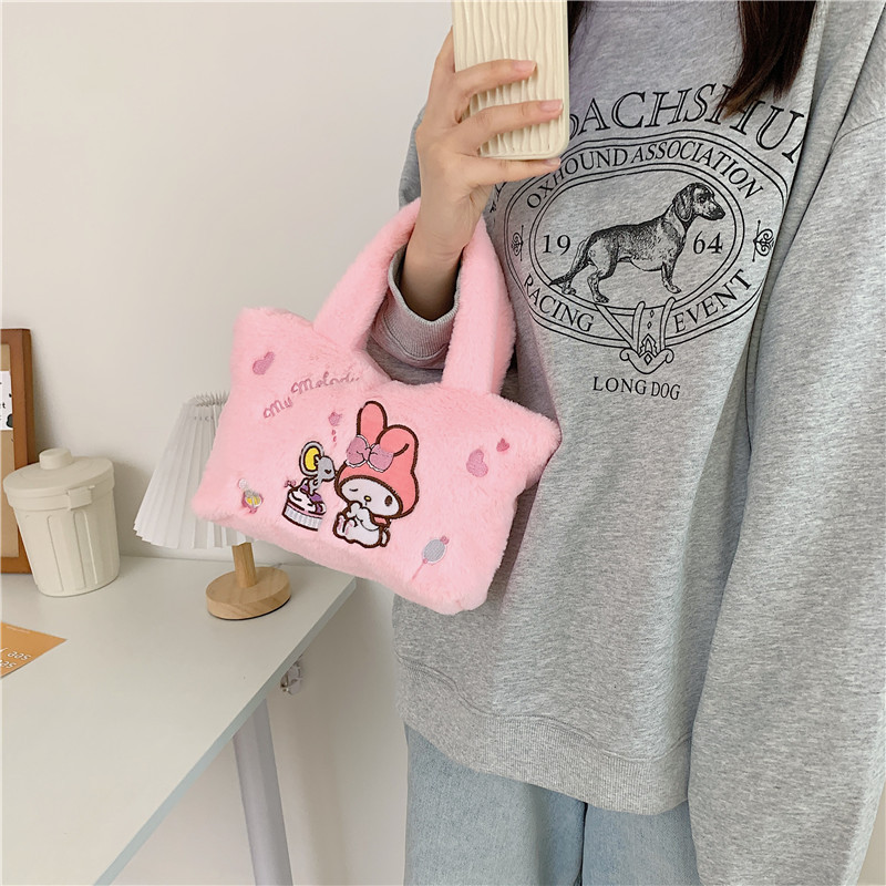 6 pcs=$32.6 Shoulder Bag