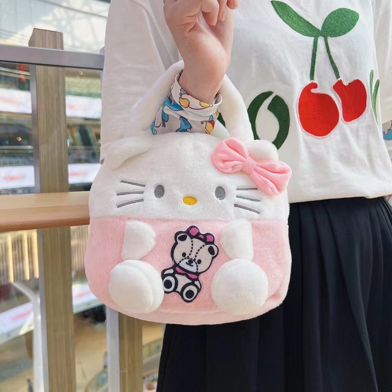8 pcs=$47.5 Handbag