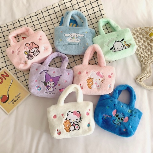 6 pcs=$32.6 Shoulder Bag