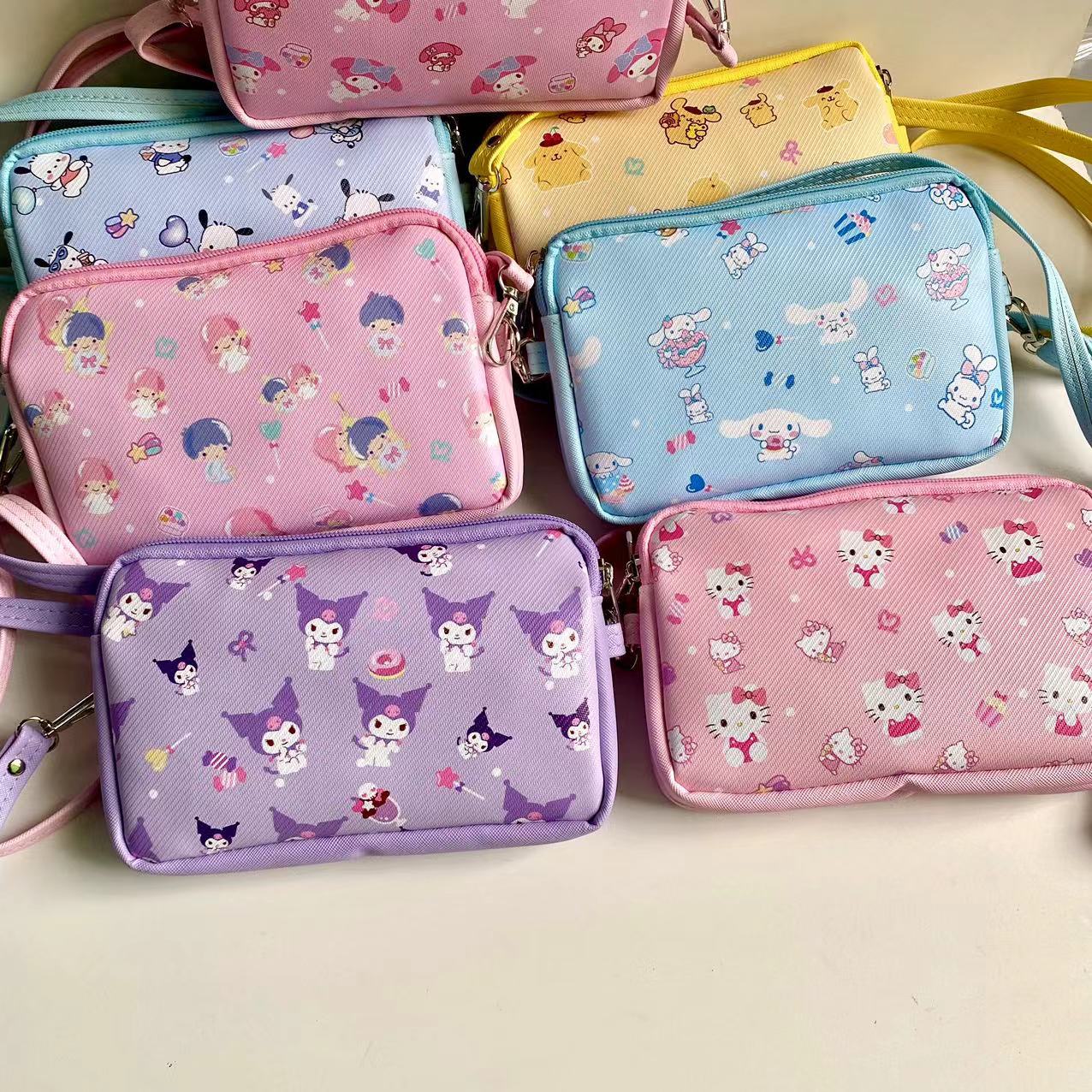 6 pcs=$39.5 Shoulder Bag