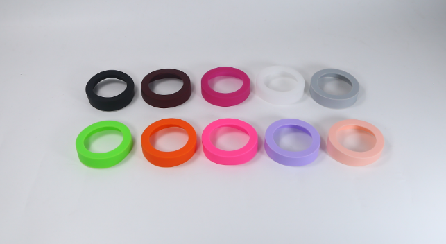 RTS case of 200 pack 6.5cm-9cm silicone coasters   - Chinese Warehouse