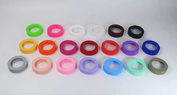 RTS case of 200 pack 6.5cm-9cm silicone coasters   - Chinese Warehouse