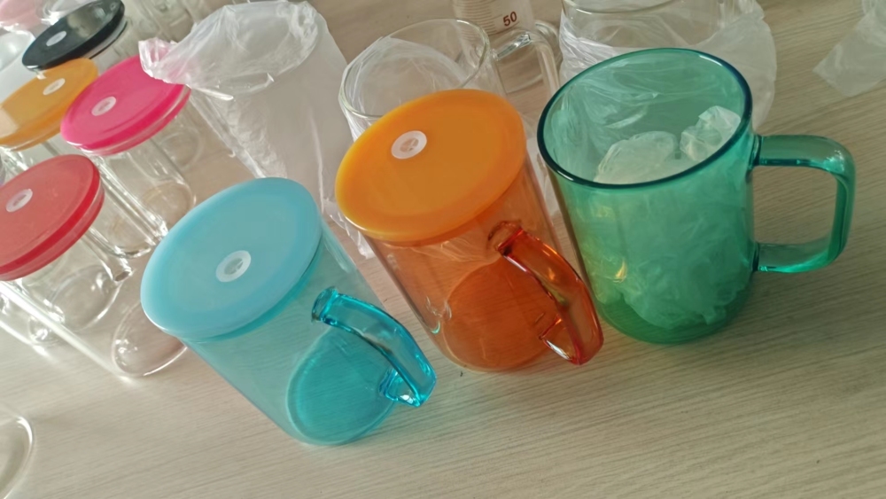 15oz Sublimation Blank Colored Glass Can With Colored Plastic Lid and handle- Chinese Warehouse