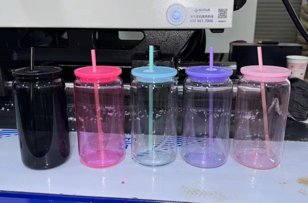 RTS Chinese Warehouse Case of 50pack 16oz colored Acrylic Libby Can with Plastic Straw and Colored Lids