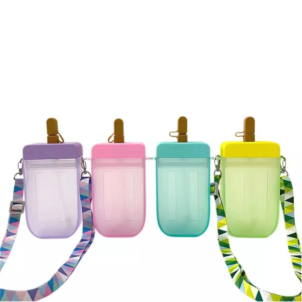 RTS Chinese Warehouse 300ml/10oz  Plastic Ice Cream Shape Cups Bottles Tumblers with Color Lid and Plastic Straw