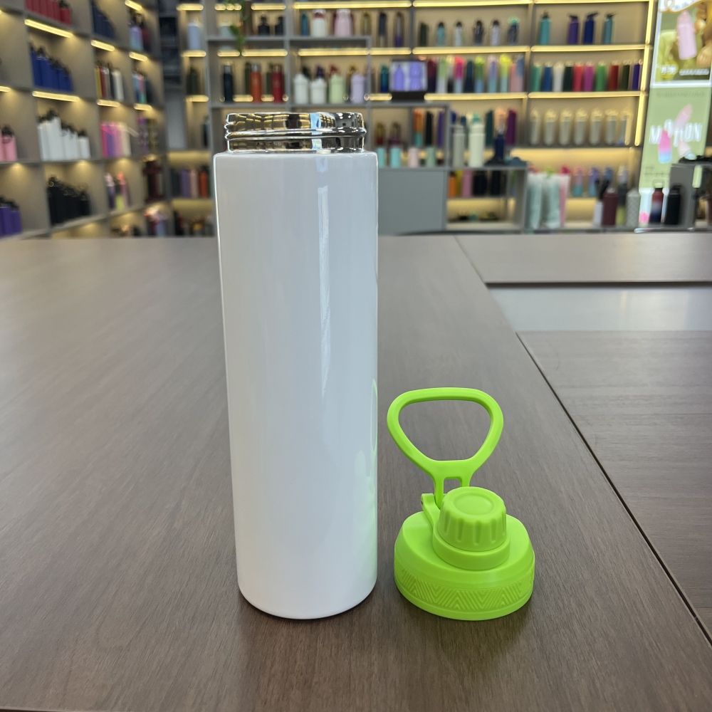 RTS CHINA —- 20oz Double Walled Sublimation Straight Skinny Stainless Steel 304 Sports Water Bottle with Dual Lids