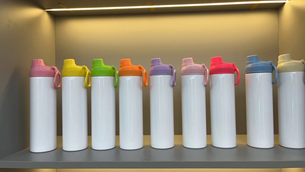 RTS CHINA —- 20oz Double Walled Sublimation Straight Skinny Stainless Steel 304 Sports Water Bottle with Dual Lids