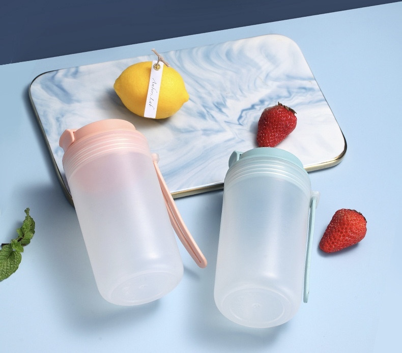 RTS CHINA - 12oz/18oz Plastic Cup Leak Proof Milk Ice Drink Plastic Tumblers