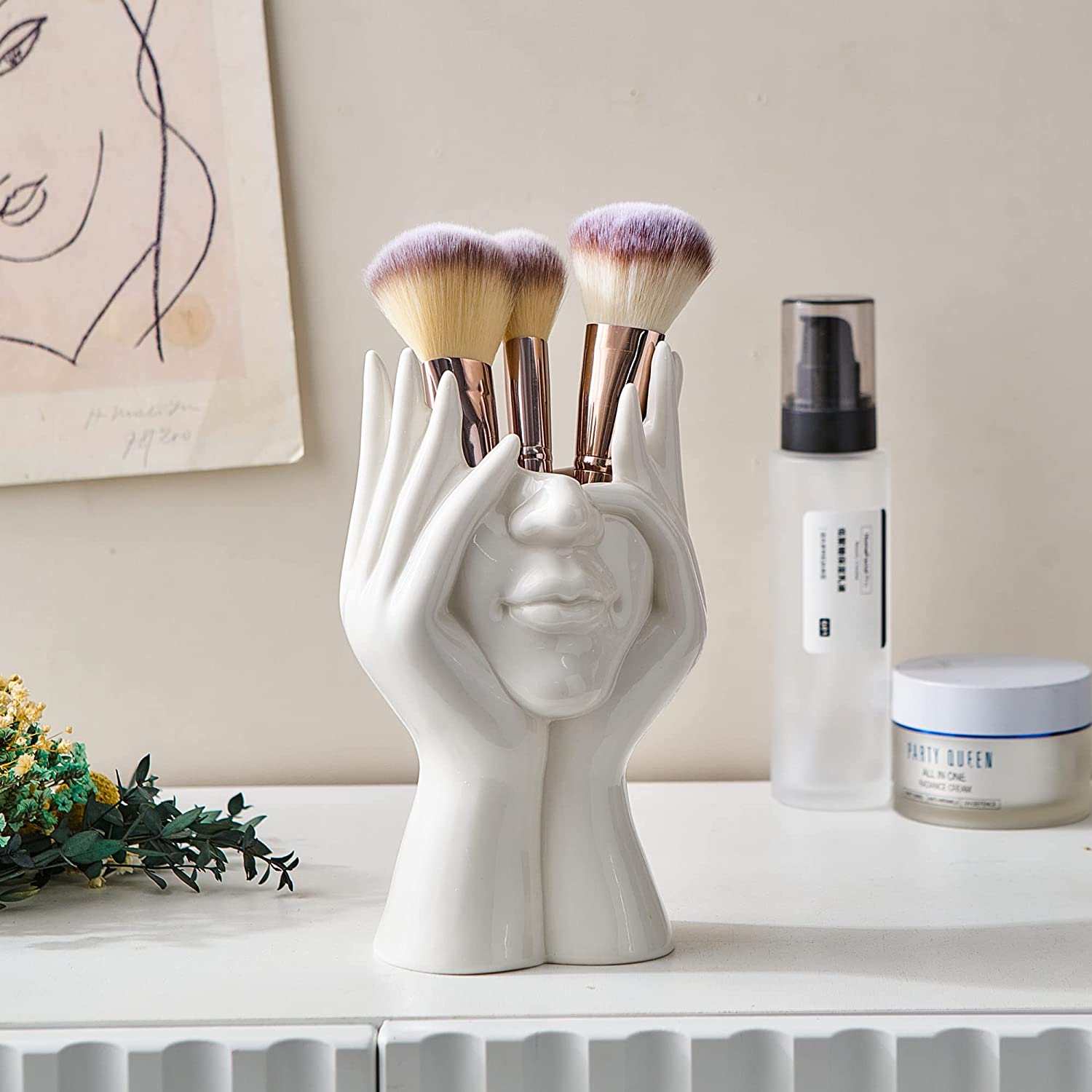 Matorino -Ceramic Face Vases, White Flower Vases for Decor, Modern Decorative Vase Centerpiece for Table Shelf Living Room Office Bedroom.