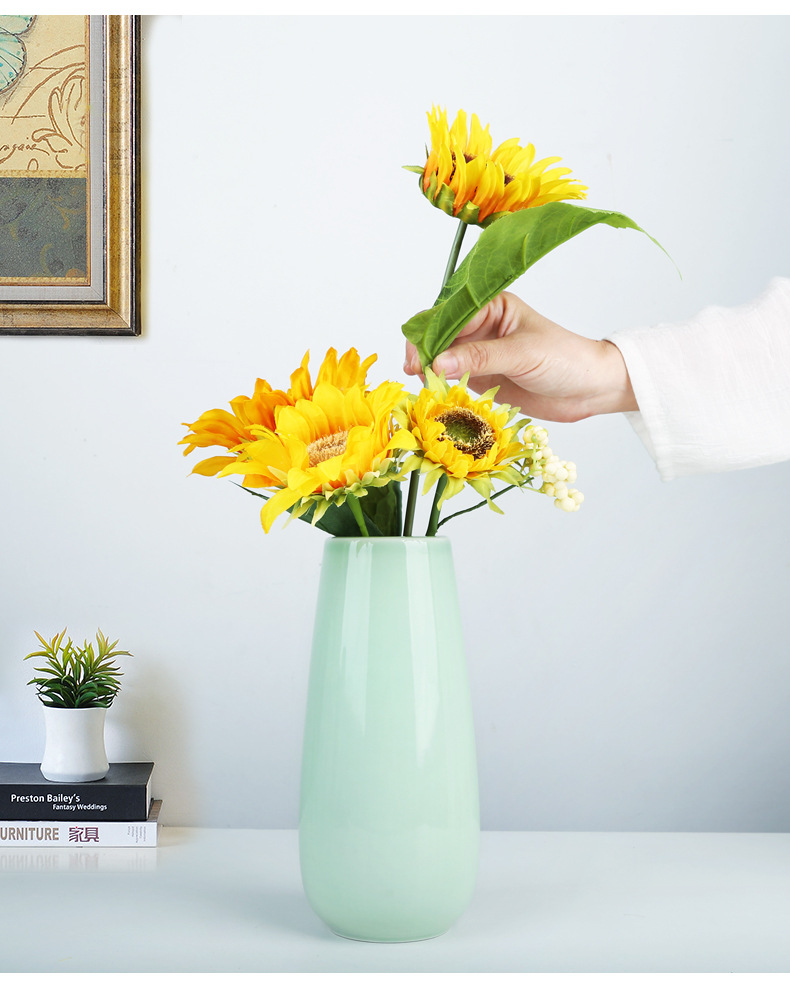 Matorino -Ceramic Vase, Christmas Tabletop Decor, Modern Farmhouse, Ideal Shelf Décor, Table Décor, Entryway.