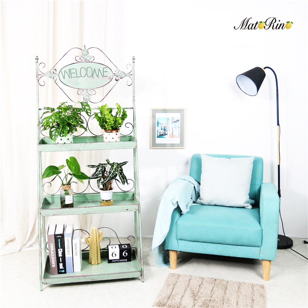 Book shelf, shelf for flower pot.