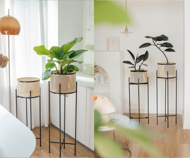 Matorino - Artificial rattan woven flower pot, modern rattan pot stand for living room and balcony, indoor metal art plant pot.