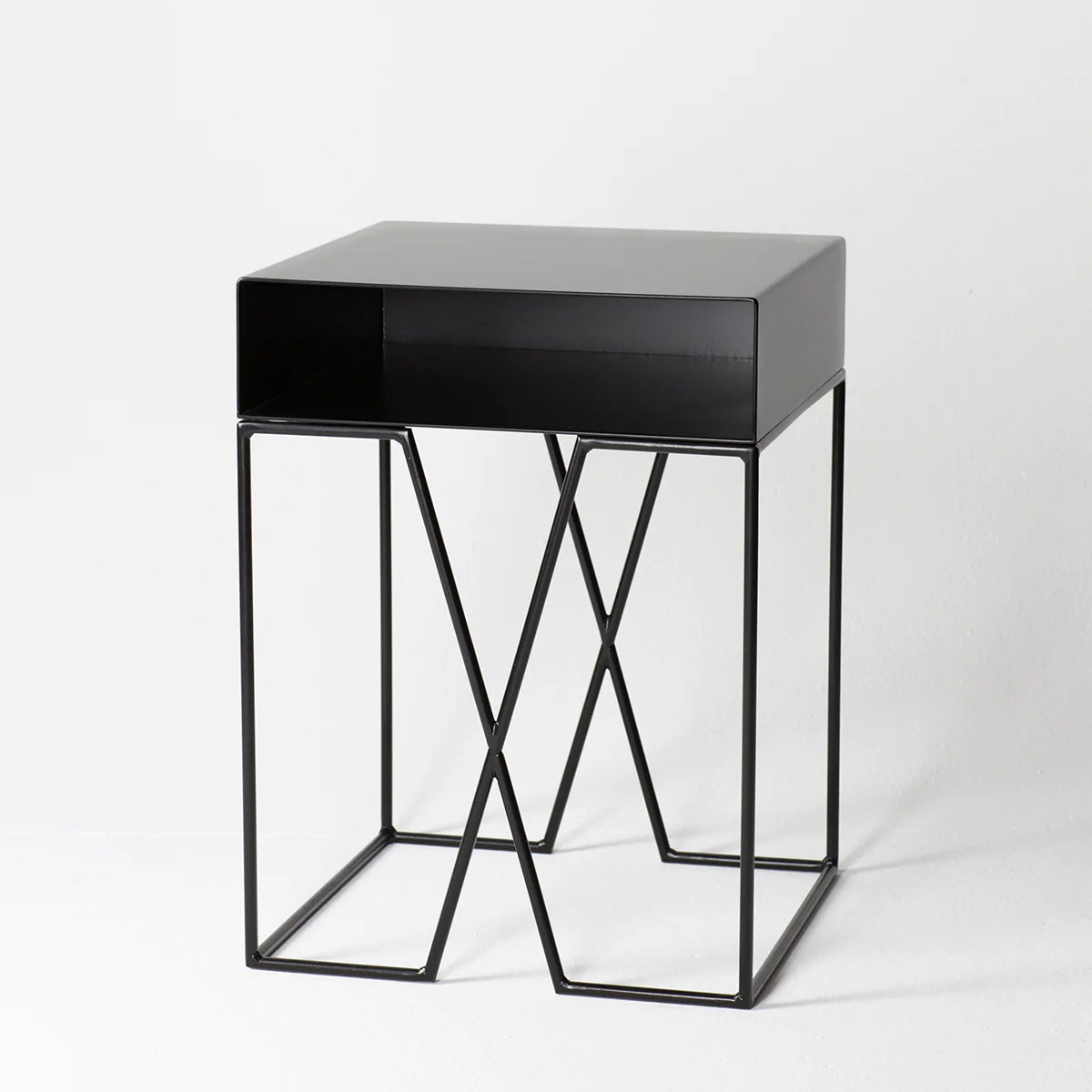 Matorino -New Iron Art Coffee Table, Rectangular Metal Side Table, Simple Personality All-Match Sofa End Table, Small Double Corner End Sofa Table.