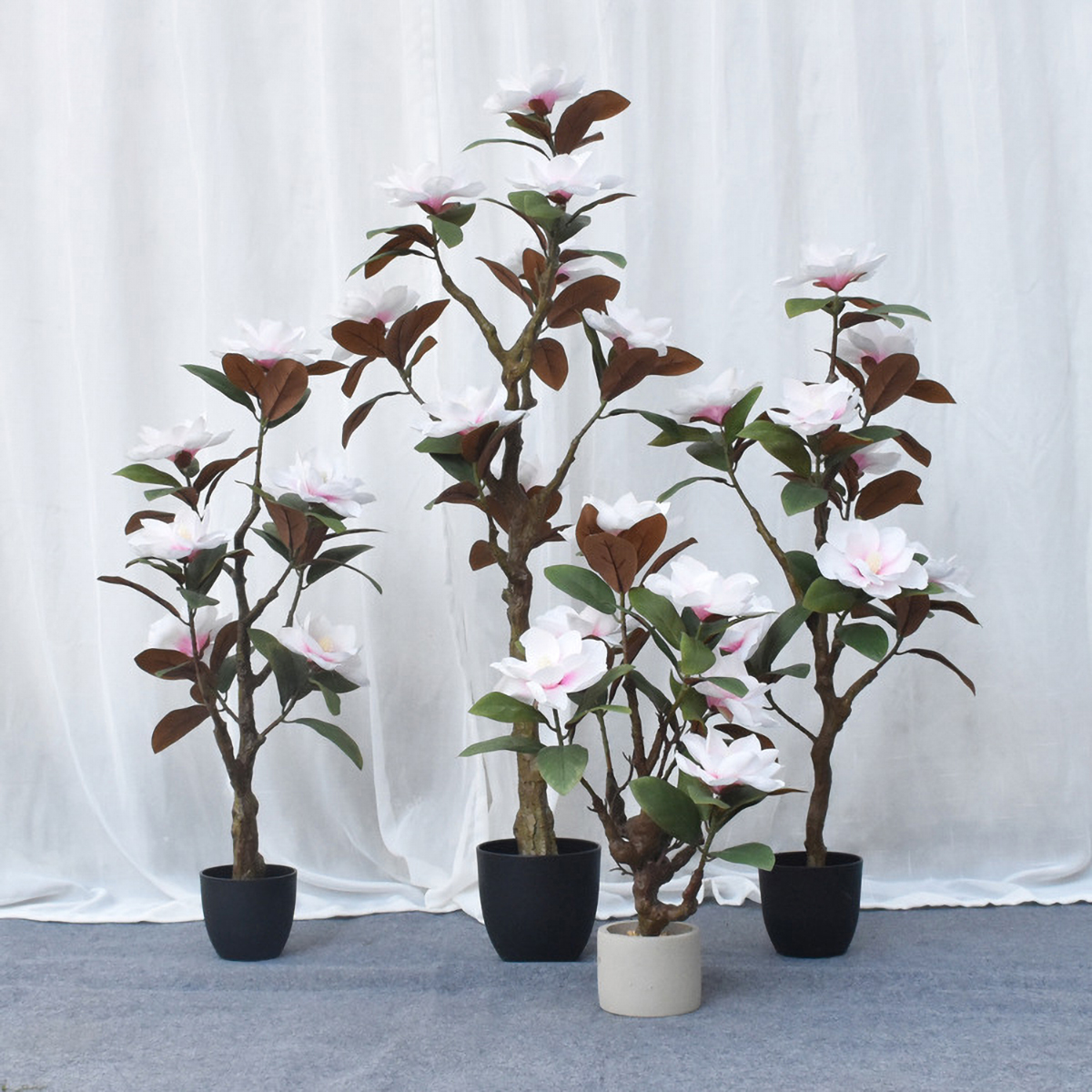 Matorino -Artificial Lemon Tree, Fake Silk Plants, Artificial Ficus Tree, Pre Potted Faux Lemon Tree, Plastic Fruit Tree with Lifelike Leaves and Natural Wood Trunk. Realistic Tall Fake Tree, Artificial Ficus Bush in Brown Plastic Container.