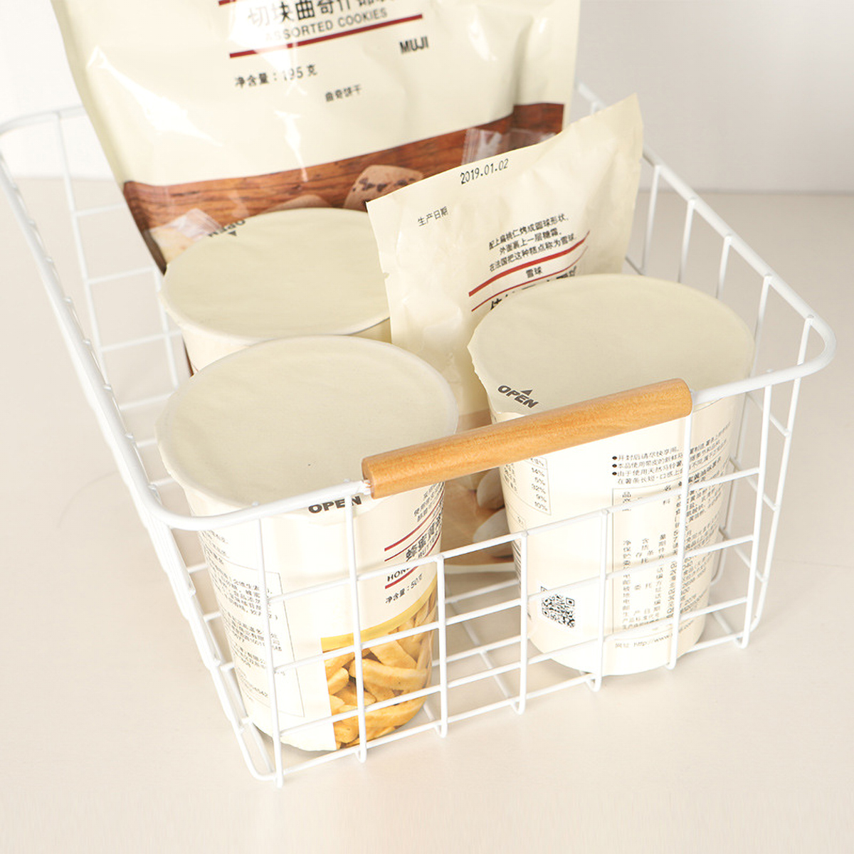 Matorino -Wire Storage Baskets for Organizing with Wood Handle, Pantry Organization Bins Cabinets - Metal Basket suitable for Kitchen, Laundry, Garage, Fridge, Bathroom Countertop Organizer.