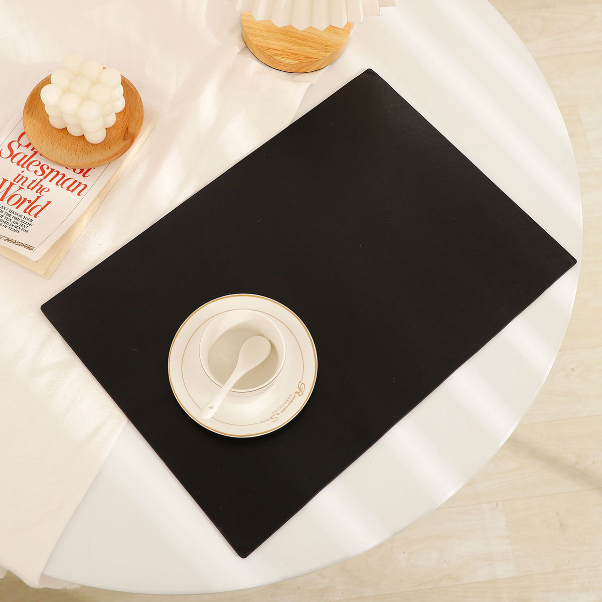 Matorino-Placemats with Coasters Dual Sided Heat Stain Resistant Place Mats Faux Leather Table Mats Non-Slip Waterproof Oil-Proof Washable Wipeable Table Placemats for Dining Patio Table Kitchen