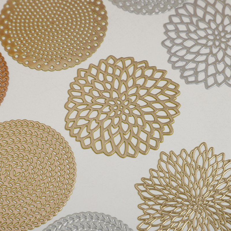 Matorino-Different Pattern and Shape Metallic Vinyl Table Mat, Washable for Holiday Dinner Table Top, Hollow Out Non-Slip for Decor Wedding Accent