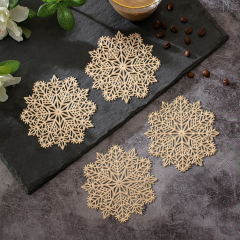 Matorino-Different Pattern and Shape Metallic Vinyl Table Mat, Washable for Holiday Dinner Table Top, Hollow Out Non-Slip for Decor Wedding Accent