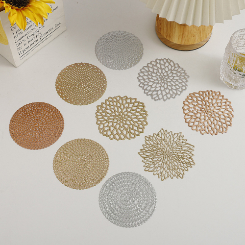 Matorino-Different Pattern and Shape Metallic Vinyl Table Mat, Washable for Holiday Dinner Table Top, Hollow Out Non-Slip for Decor Wedding Accent
