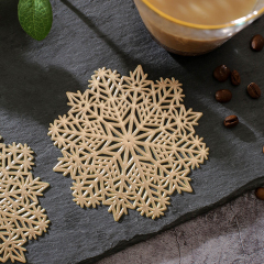 Matorino-Different Pattern and Shape Metallic Vinyl Table Mat, Washable for Holiday Dinner Table Top, Hollow Out Non-Slip for Decor Wedding Accent