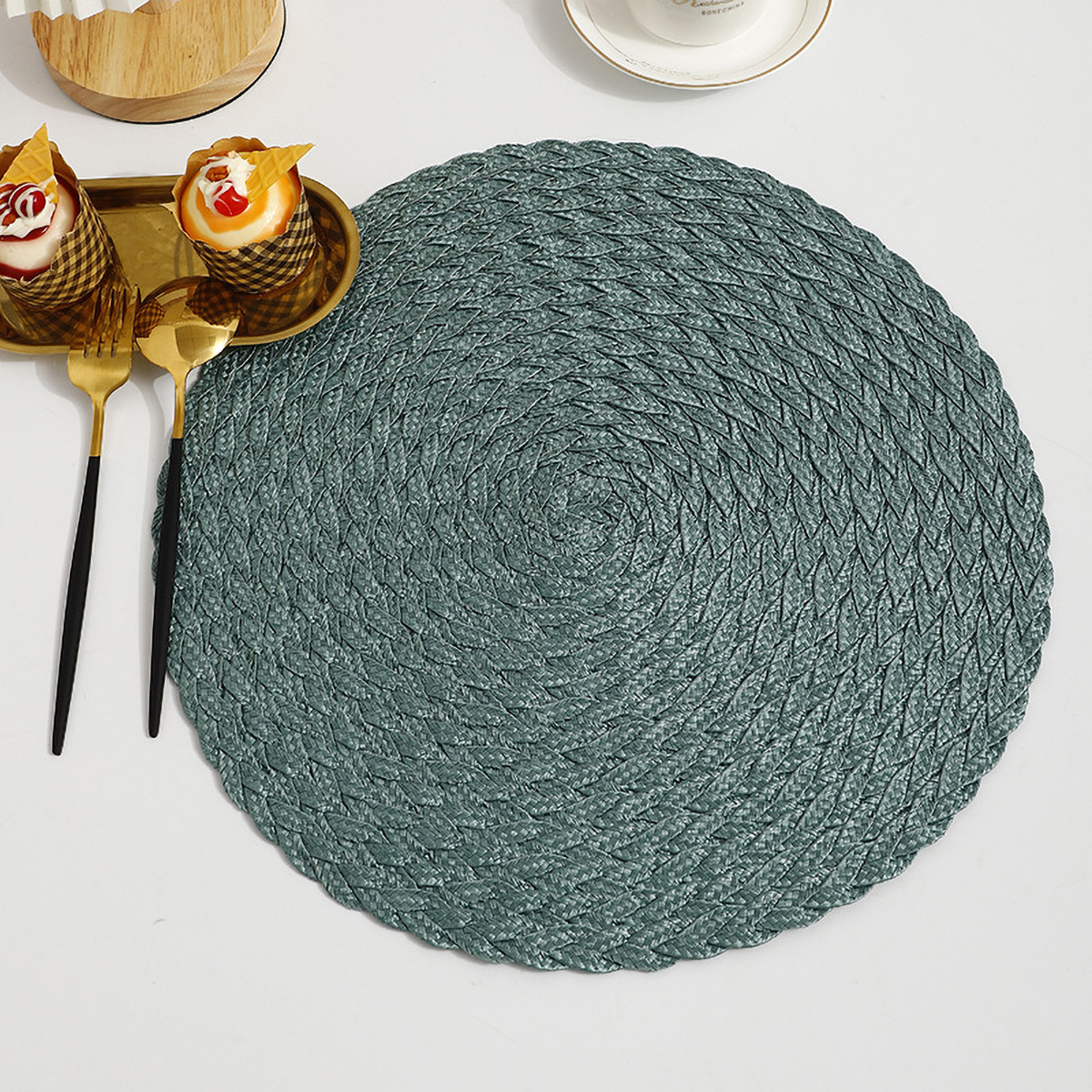 Matorino-Festive Metallic Vinyl Table Mat, Washable for Holiday Dinner Table Top Doilies Decoration, Hollow Out Non-Slip for Decor Wedding Accent