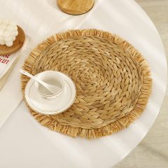 Matorino -Round Woven Placemats, 15 Inches Indoor Outdoor Braided Place Mats for Dining Tables, Natural Farmhouse Rustic Heat Resistant Table mats Decor for Thanksgiving, Natural Hand-Woven Water Hyacinth Placemats.