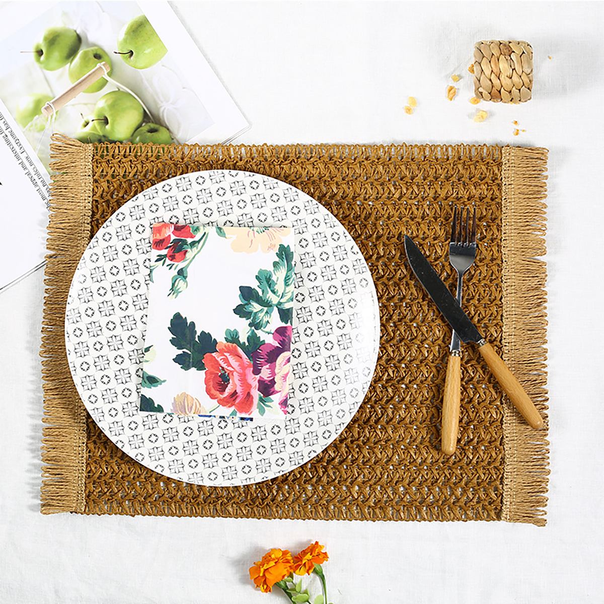 Matorino -Round Placemats Set, Natural Hyacinth Extra Wide Woven Placemats, Farmhouse Boho Fringe Placemats, Wipeable Braided Placemat.