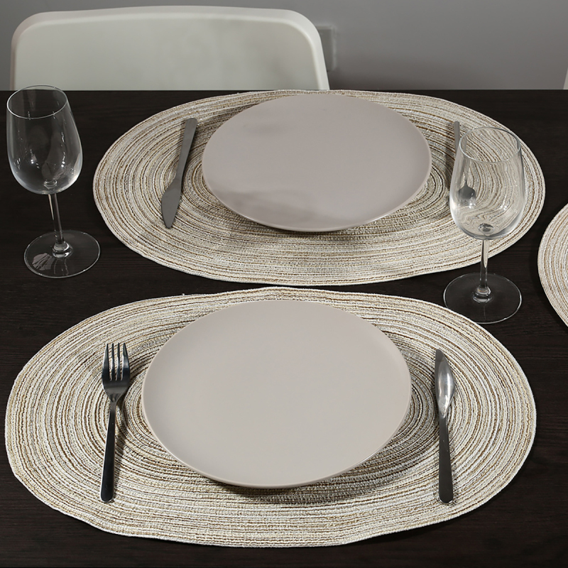 Matorino -Oval Woven Placemats 12x16 inch Cotton Braided Placemats， Heat-Resistant Non-Slip Cotton Table Mats Charger Plates for Table Decoration.
