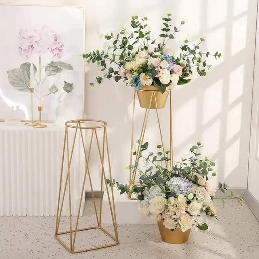 Matorino -Metal Plant Shelf, Plant Stand for Indoor Plants Multiple, Large Plant Rack Display Shelves, Corner Plant Holder for Living Room, Patio.