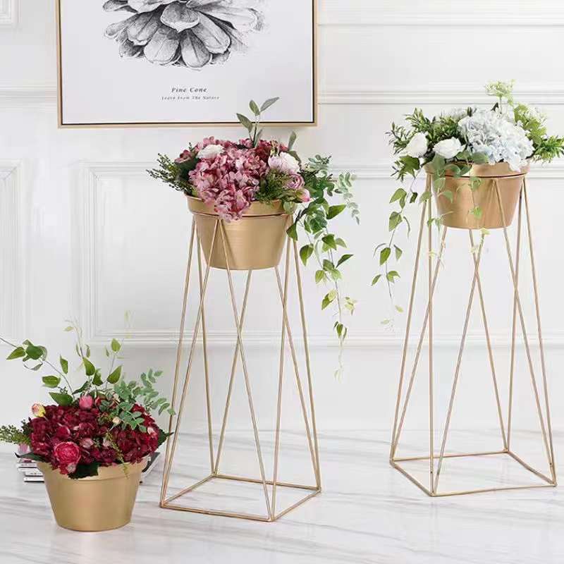 Matorino -Metal Plant Shelf, Plant Stand for Indoor Plants Multiple, Large Plant Rack Display Shelves, Corner Plant Holder for Living Room, Patio.