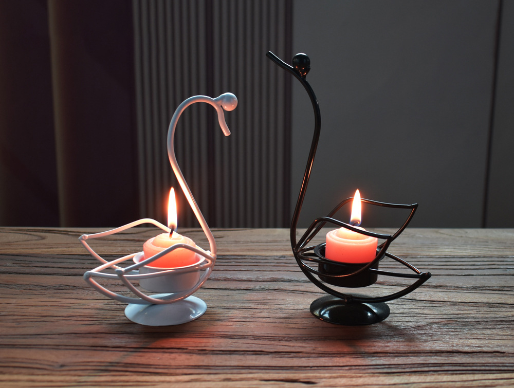 Matorino -Metal Wire Candle Holder Set of 2, Metal Wire Iron Tealight Candle Holders for Tables Decor Living Room Bathroom Decorations.