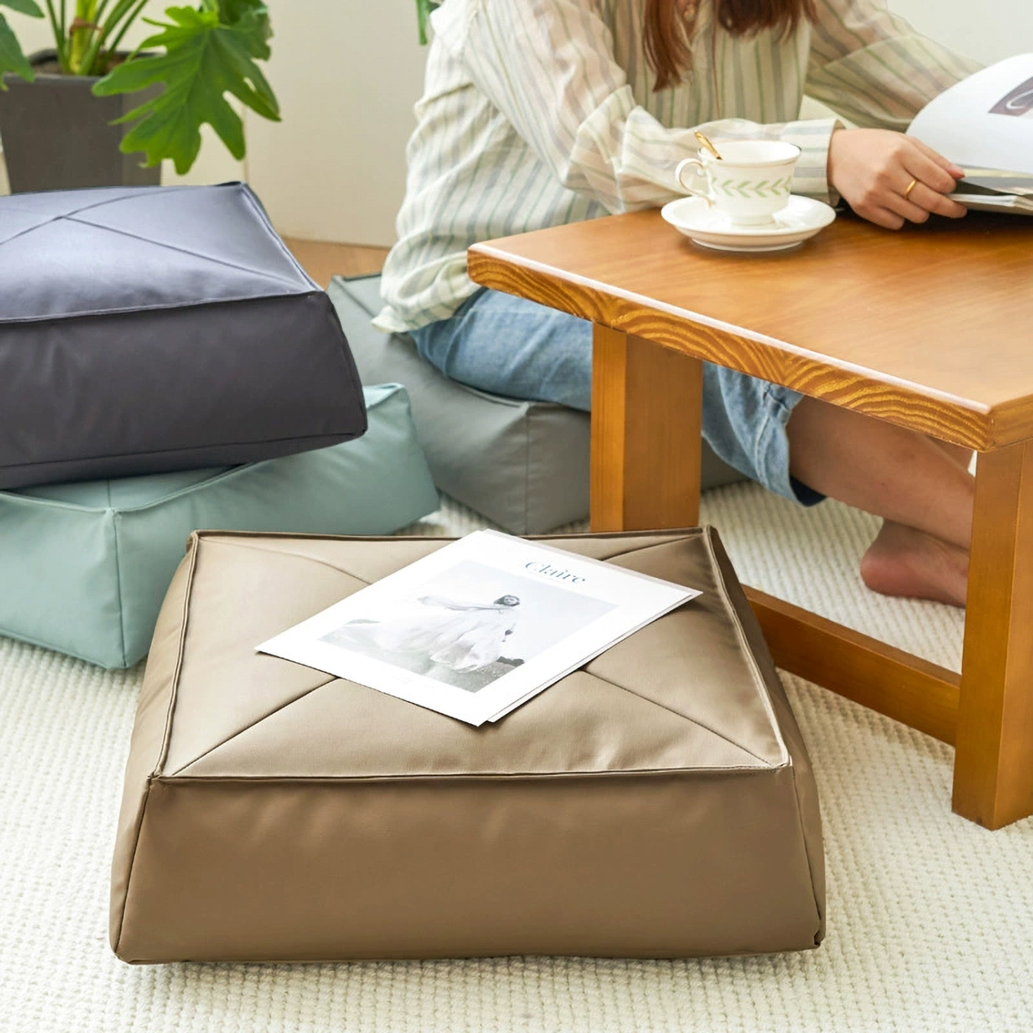 MatoRino -Comfortable Memory Foam Seat Cushion – Perfect for Office Chairs and Long Hours of Sitting Upgrade your seating experience with our memory foam seat cushion. The ergonomic design helps reduce back pain and improve posture.
