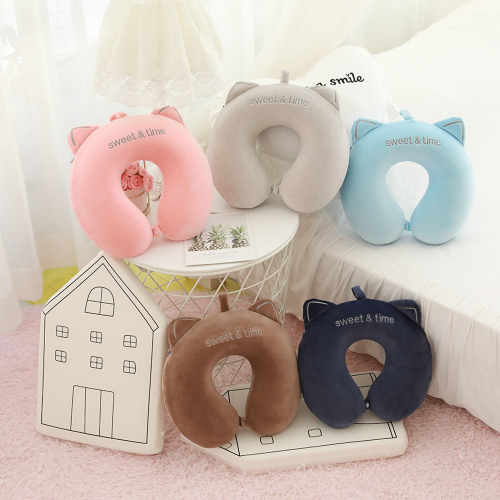 MatoRino -Memory Foam U-shaped Neck Pillow – Ultimate Comfort for Long Flights and Road Trips Say goodbye to neck strain! Our memory foam U-shaped pillow cradles your neck with soft yet firm support, perfect for planes, cars, or office naps.