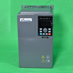 SP600 hybrid solar inverter power system