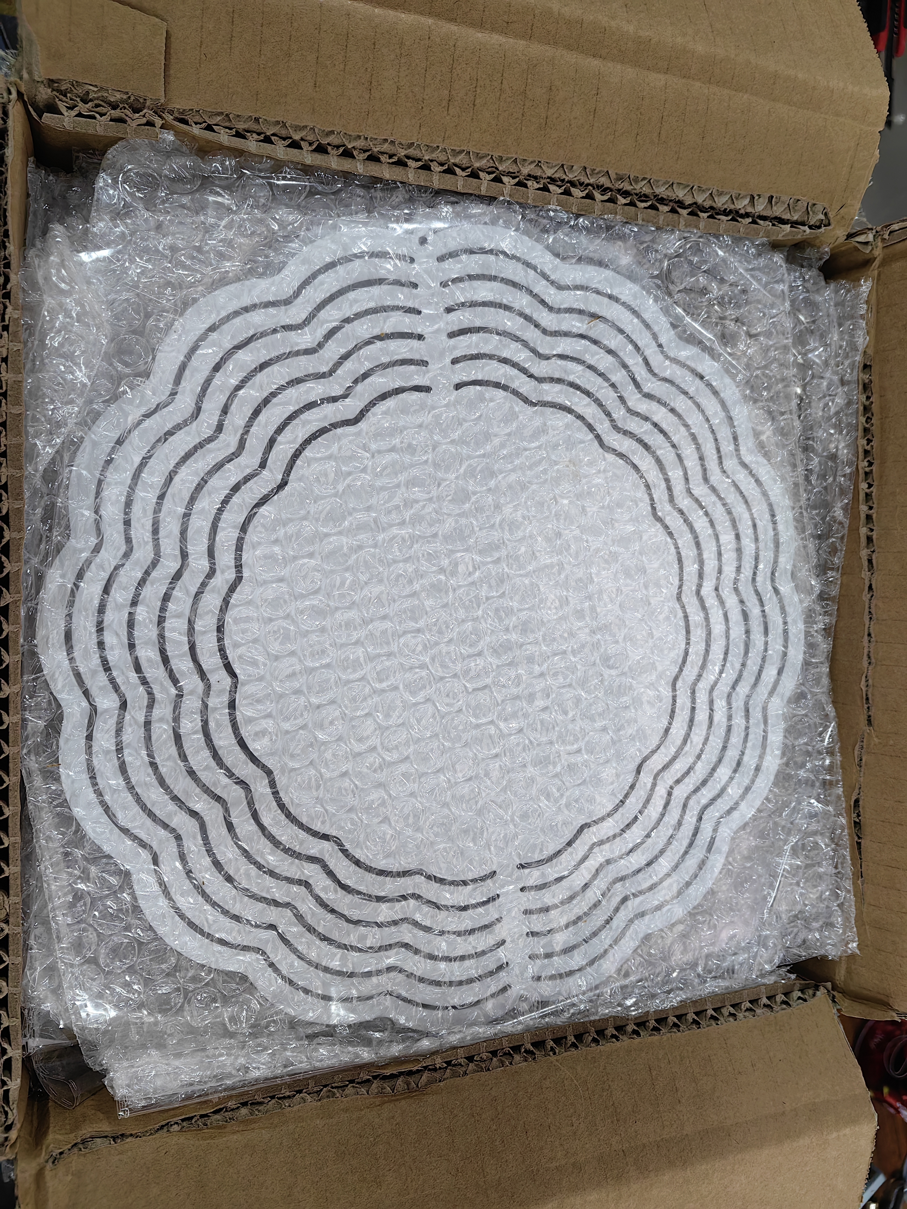 25PCS 8 inch Double Sided Sublimation Blanks Aluminum Round 3D Sublimation Wind Spinner - RafeeSub