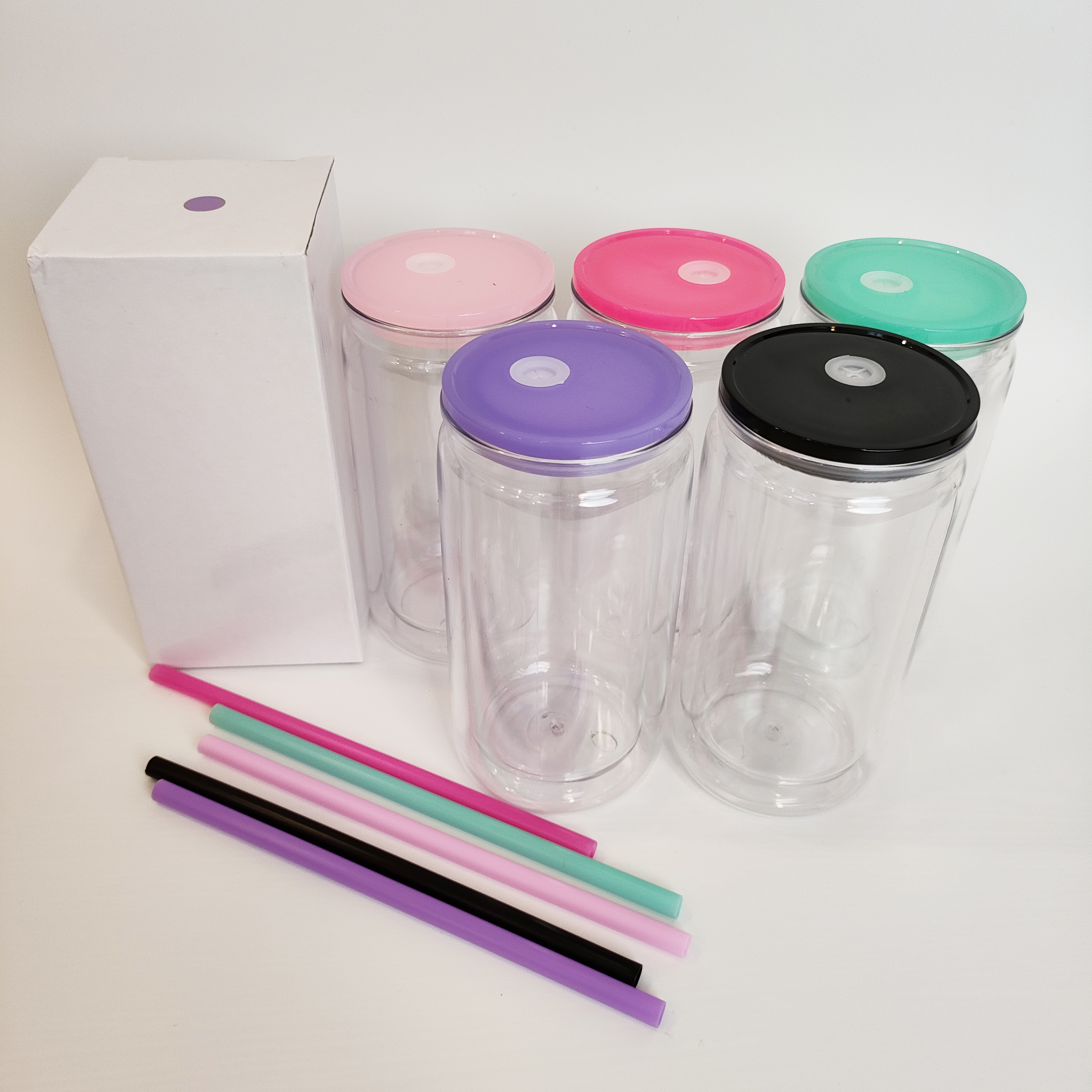4pack/6pack/8pack/25pack/50pack 16OZ plastic snow globe pre drilled tumbler with  plastic lids