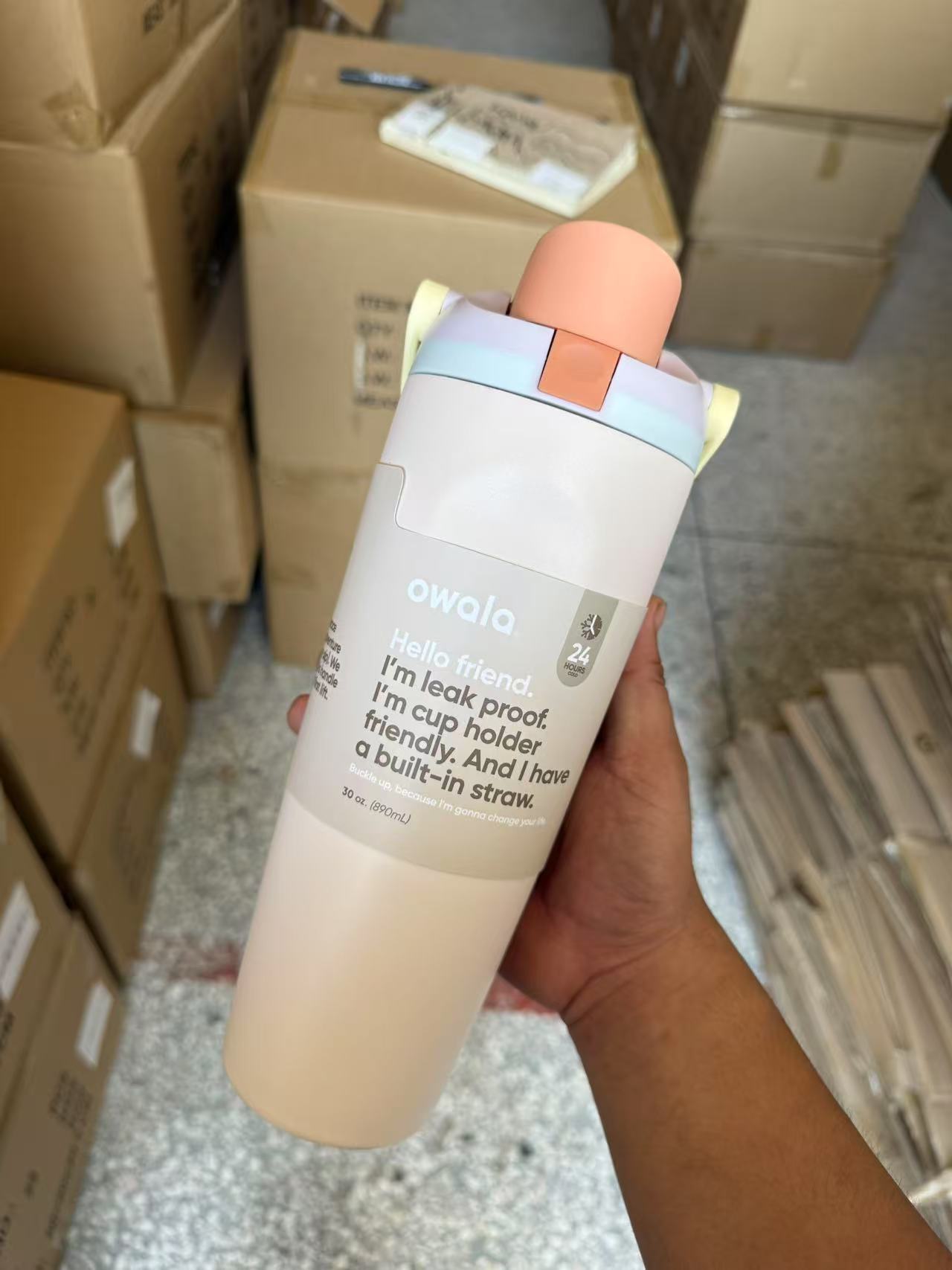 25pcs 30OZ Owala tumbler with handle