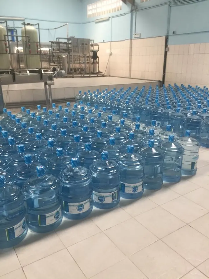 Automatic 300BPH 5gallon 20liters drinking bottled water filling washer production making machine for selling