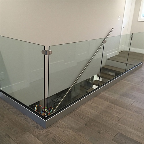 Interior u channel glass railing for stairs modern design