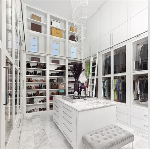 Villa project master walk-in closet for bedroom