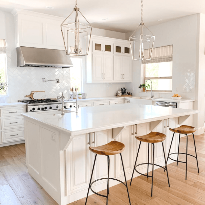 American shaker white solid wood modern kitchen cabinets with island