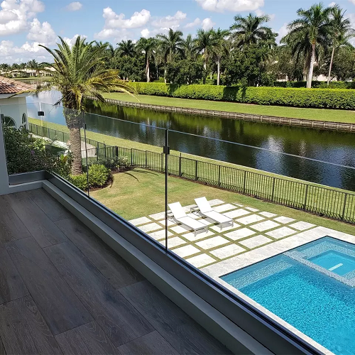 Outdoor U Channel Frameless Glass Balustrade Balcony Aluminum Base Shoe Railing System
