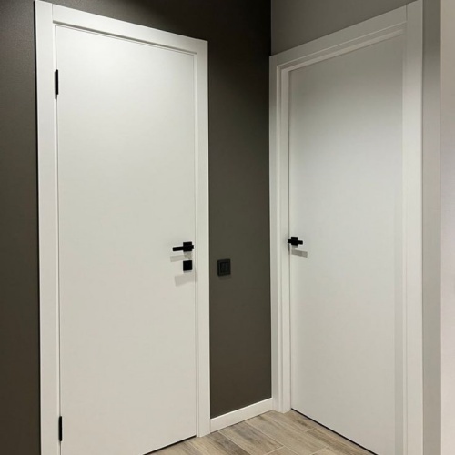 Custom indoor pvc film skin wood single doors modern home hotel house interior room mdf wooden flush door design