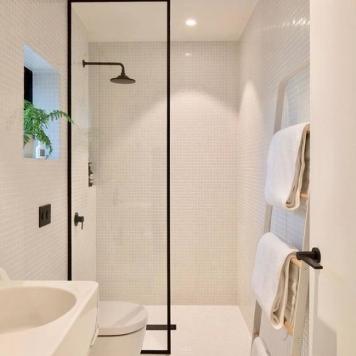Grille Design Glass Shower Screen